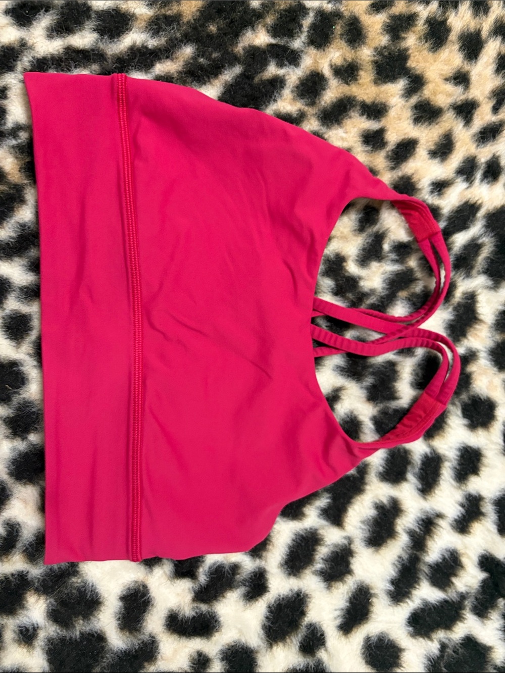 🩷 HOT PINK LULULEMON SPORTS BRA